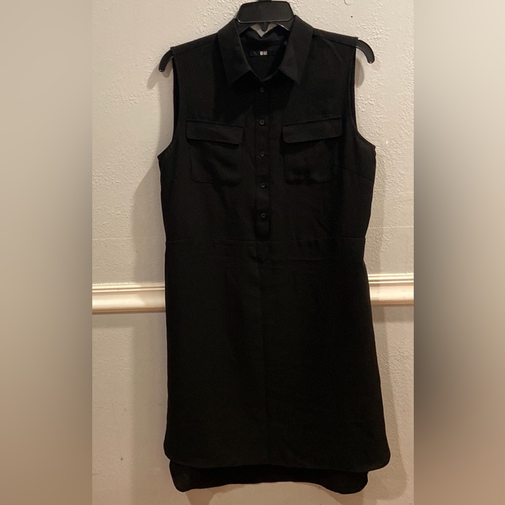 Uniqlo sleeveless collard button dress